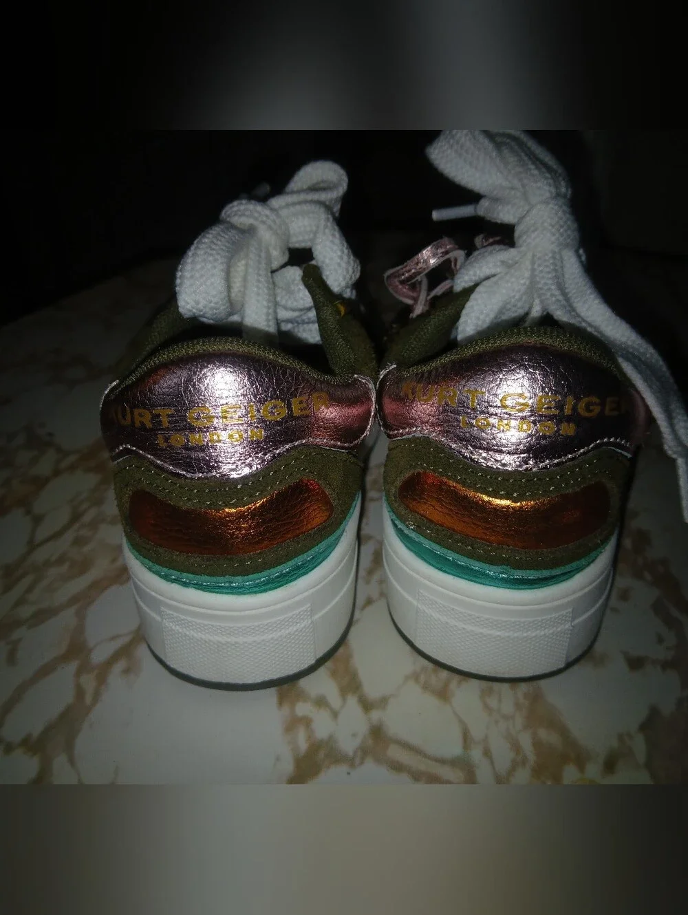 Southbank Tag Sneaker Kurt Geiger London. Obo